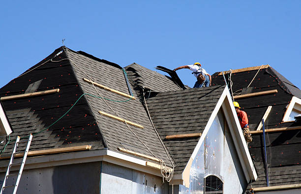 Roof Gutter Cleaning in Maine, WI